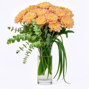 Turuncu Çiçek Vazoda